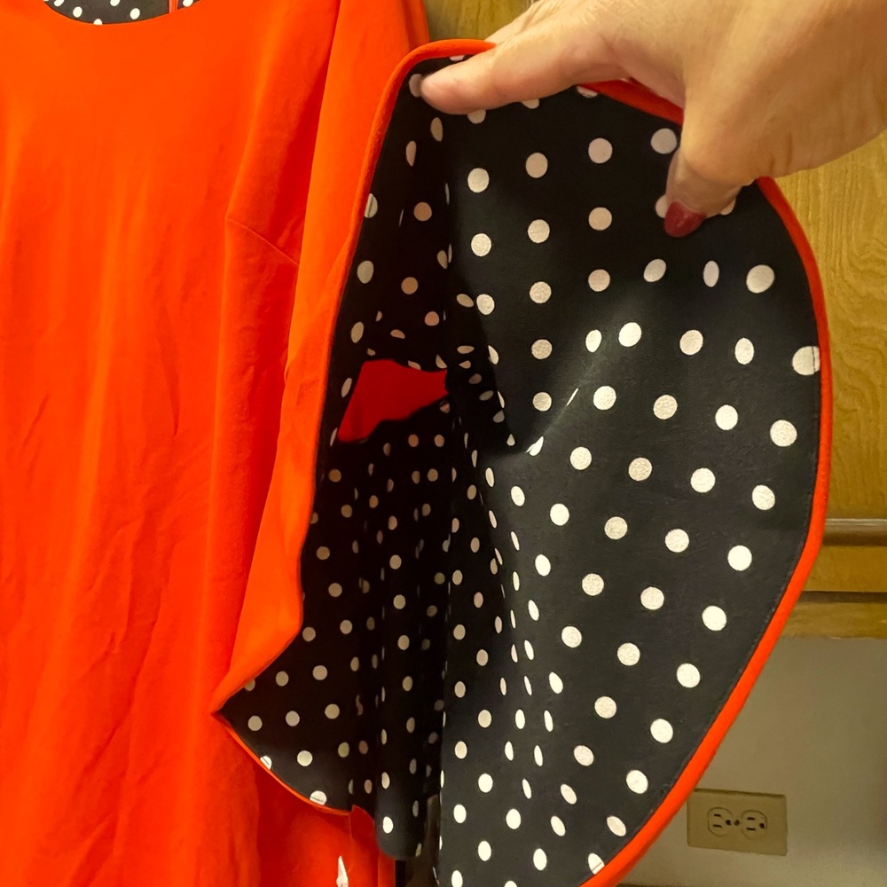 Dramatic Cascade Bell Polka Dot Sleeves Sheath Dress - Picture 3 of 7